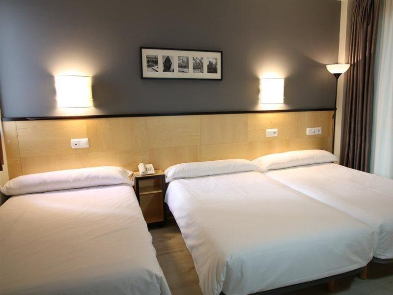 Hotel Alda Entrearcos Burgo Zewnętrze zdjęcie
