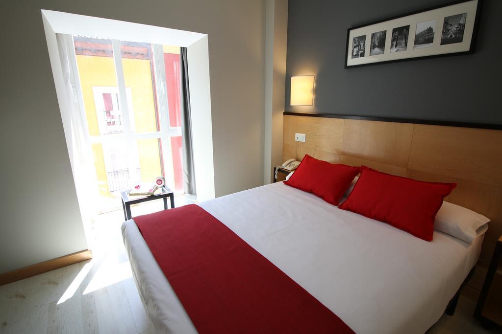 Hotel Alda Entrearcos Burgo Zewnętrze zdjęcie