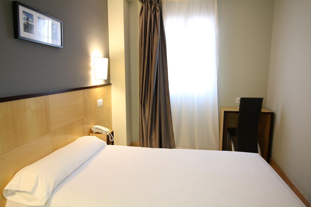 Hotel Alda Entrearcos Burgo Zewnętrze zdjęcie