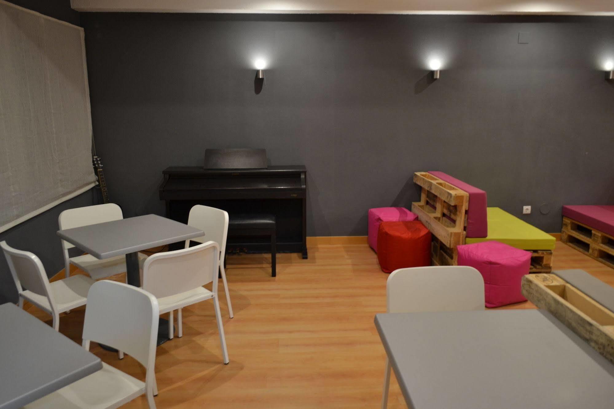 Hotel Alda Entrearcos Burgo Zewnętrze zdjęcie